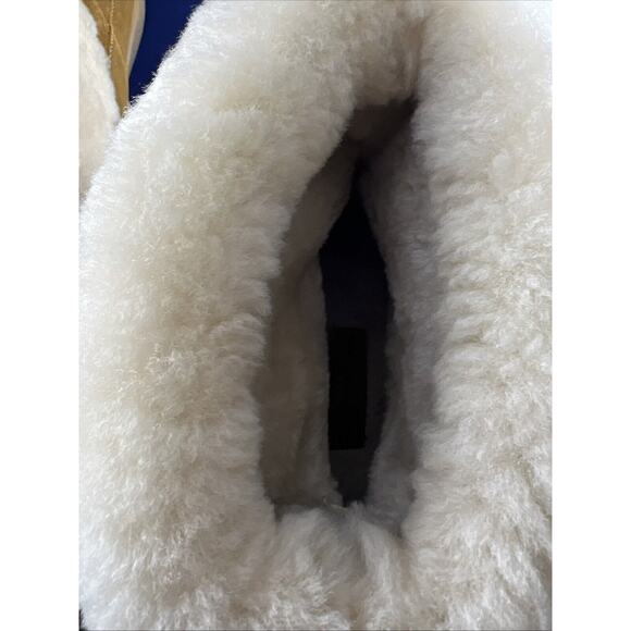 Coach Women’s Suede Tan Logo Embossed Cuffable Teri Boots- Sz 9 *w/original box* - Picture 7 of 9